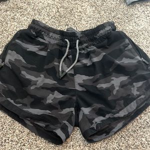 Athleta, size large in athleta girls